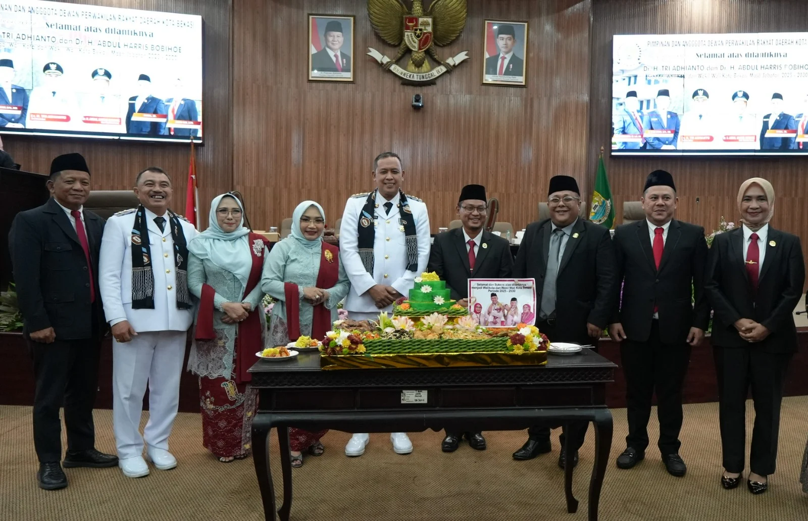 Image Credit Specials - The official inauguration of the Mayor and Deputy Mayor of Bekasi for the 2025-2030 term at the Bekasi City Council Session Hall.